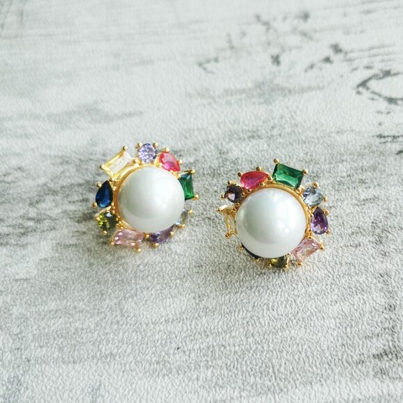 Kate Spade Gold Pearl Multi Crystal Halo Stud Earrings - Candy Shop - Picture 3 of 3